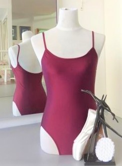 Amber Burgundy Größe XL (40)
