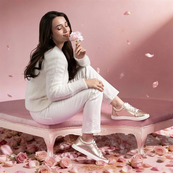 rose_gold_low_top_1219464565_4.jpg