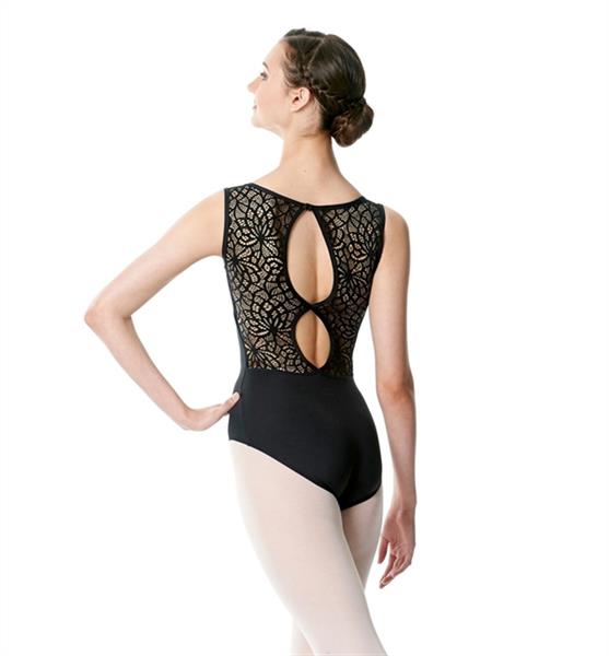 LUF463_Phyllis_back_1.jpg LUF463_Phyllis_back_1.jpg