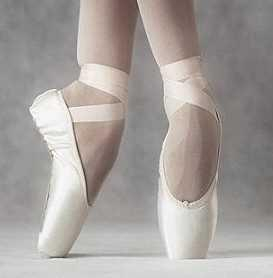 Spitzenschuhe_weiss_11.jpg